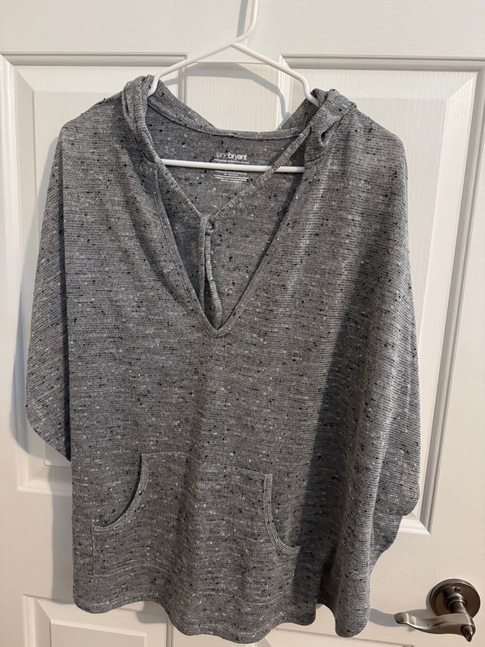 Lane Bryant LIVI Active Hooded Hacci Knit Poncho Sweater Marled Gray Plus 18/20